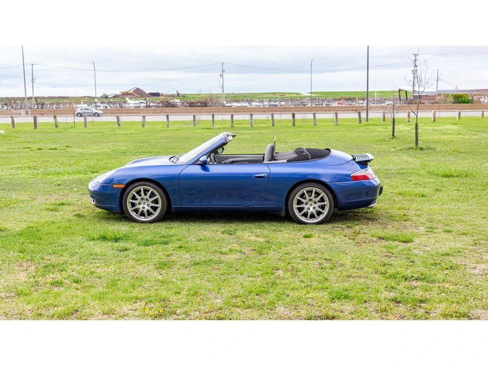 2001 Porsche 996 Carrera - Image 17 of 20