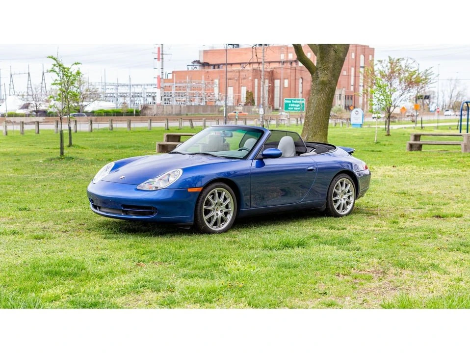 2001 Porsche 996 Carrera - Image 10 of 20