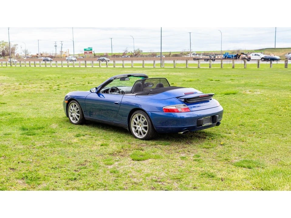 2001 Porsche 996 Carrera - Image 16 of 20