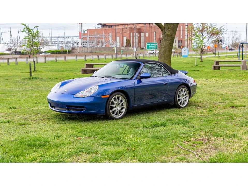 2001 Porsche 996 Carrera - Image 9 of 20
