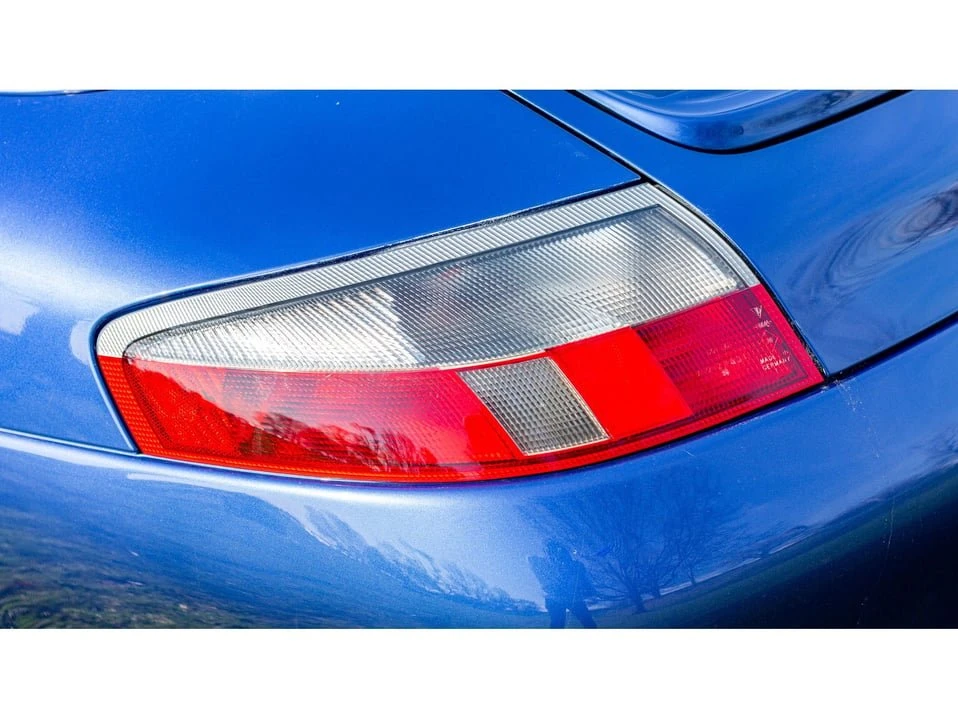 2001 Porsche 996 Carrera - Image 20 of 20