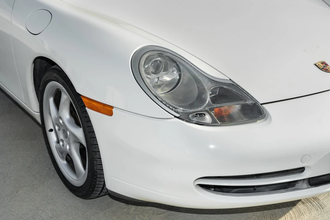 2001 Porsche 996 Carrera - Image 26 of 31
