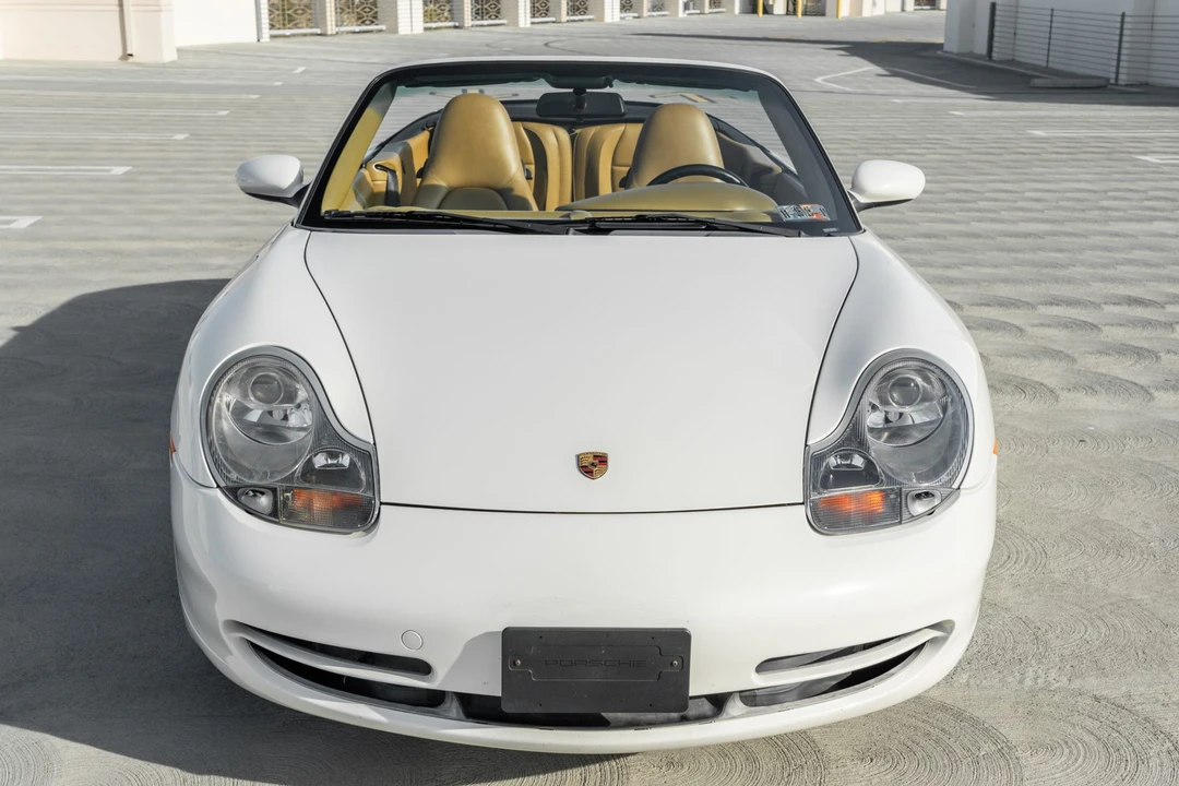 2001 Porsche 996 Carrera - Image 18 of 31