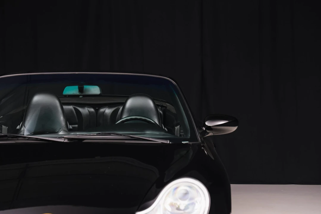 2001 Porsche 996 Carrera - Image 21 of 31