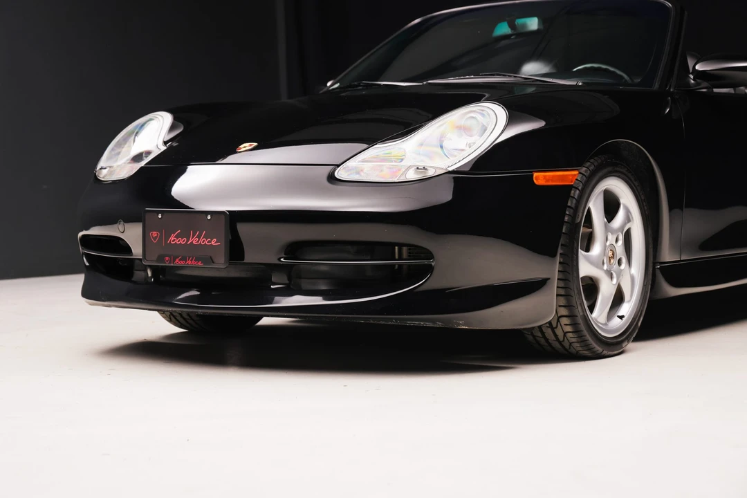 2001 Porsche 996 Carrera - Image 25 of 31
