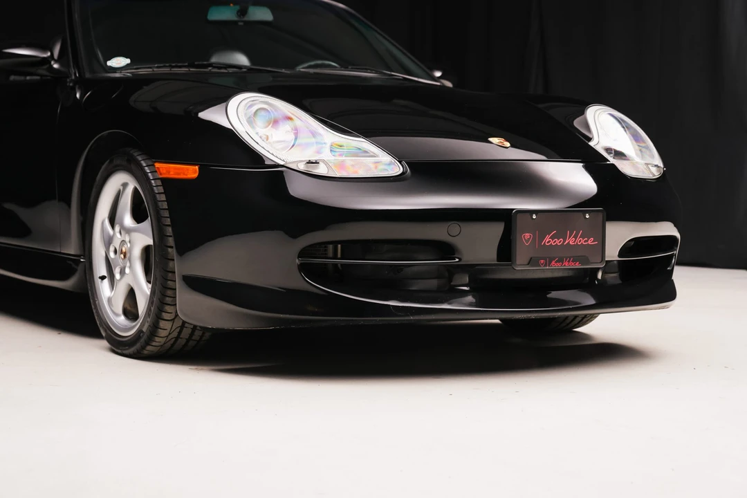 2001 Porsche 996 Carrera - Image 26 of 31
