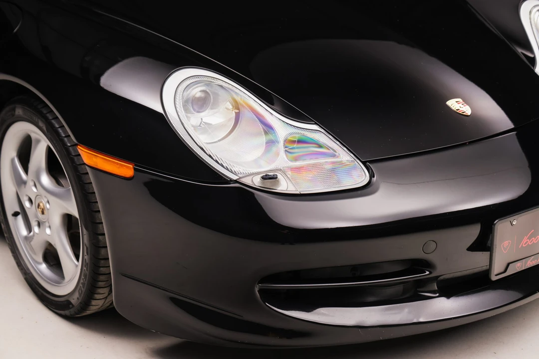 2001 Porsche 996 Carrera - Image 27 of 31