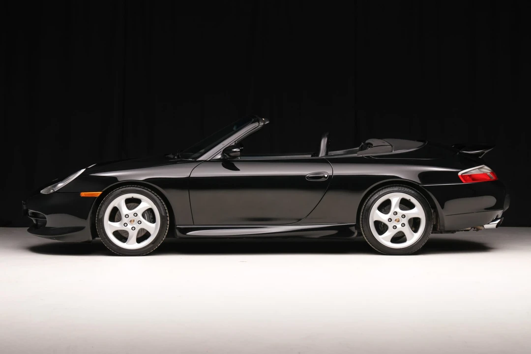2001 Porsche 996 Carrera - Image 4 of 31