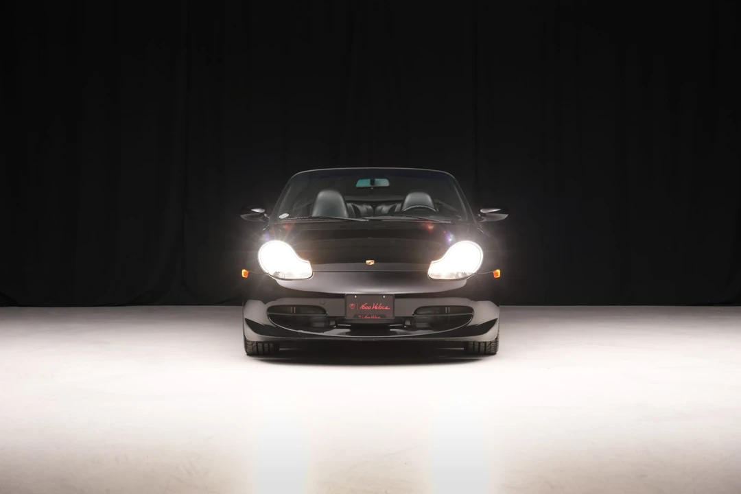 2001 Porsche 996 Carrera - Image 16 of 31