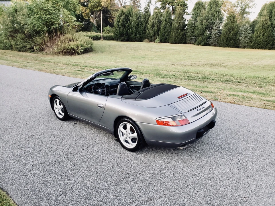 2001 Porsche 996 Carrera - Image 30 of 31
