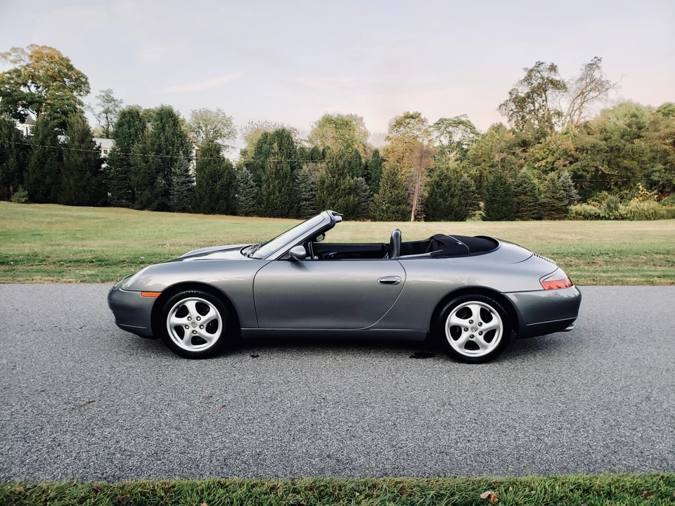 2001 Porsche 996 Carrera - Image 26 of 31