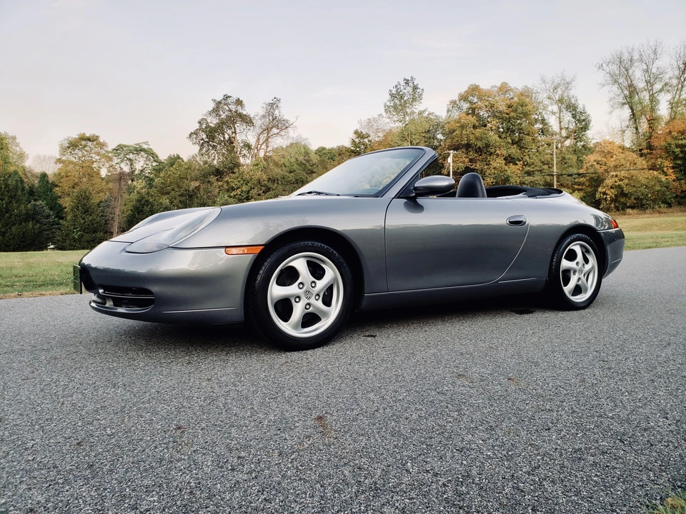 2001 Porsche 996 Carrera - Image 18 of 31