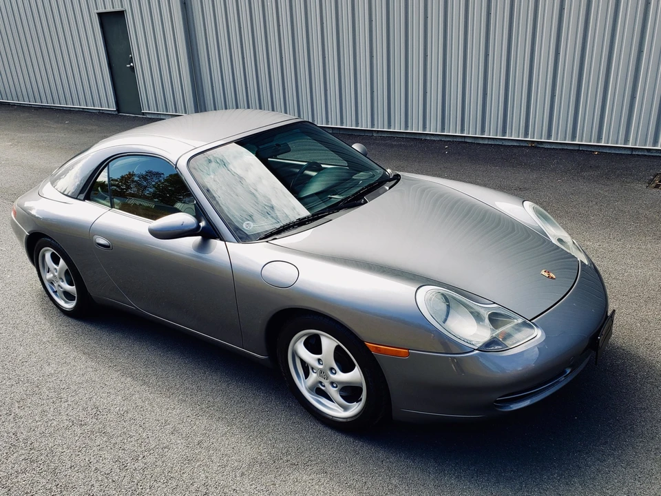 2001 Porsche 996 Carrera - Image 8 of 31