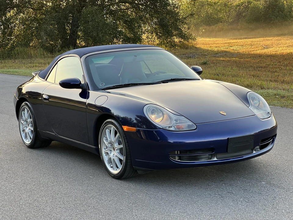 2001 Porsche 996 Carrera - Image 16 of 31