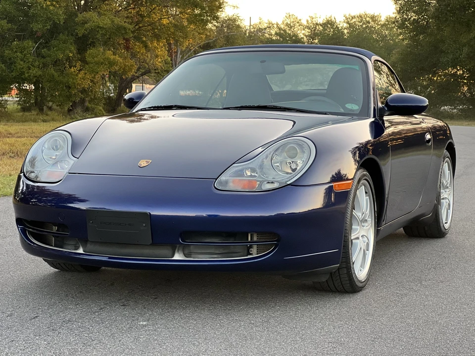 2001 Porsche 996 Carrera - Image 10 of 31