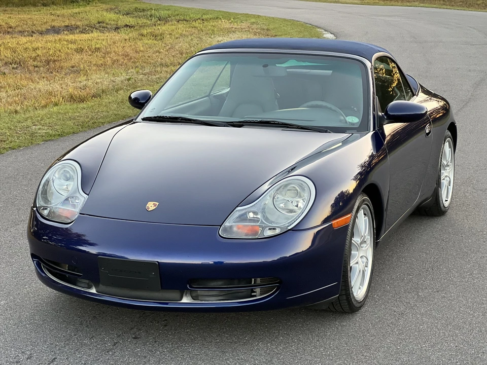2001 Porsche 996 Carrera - Image 9 of 31