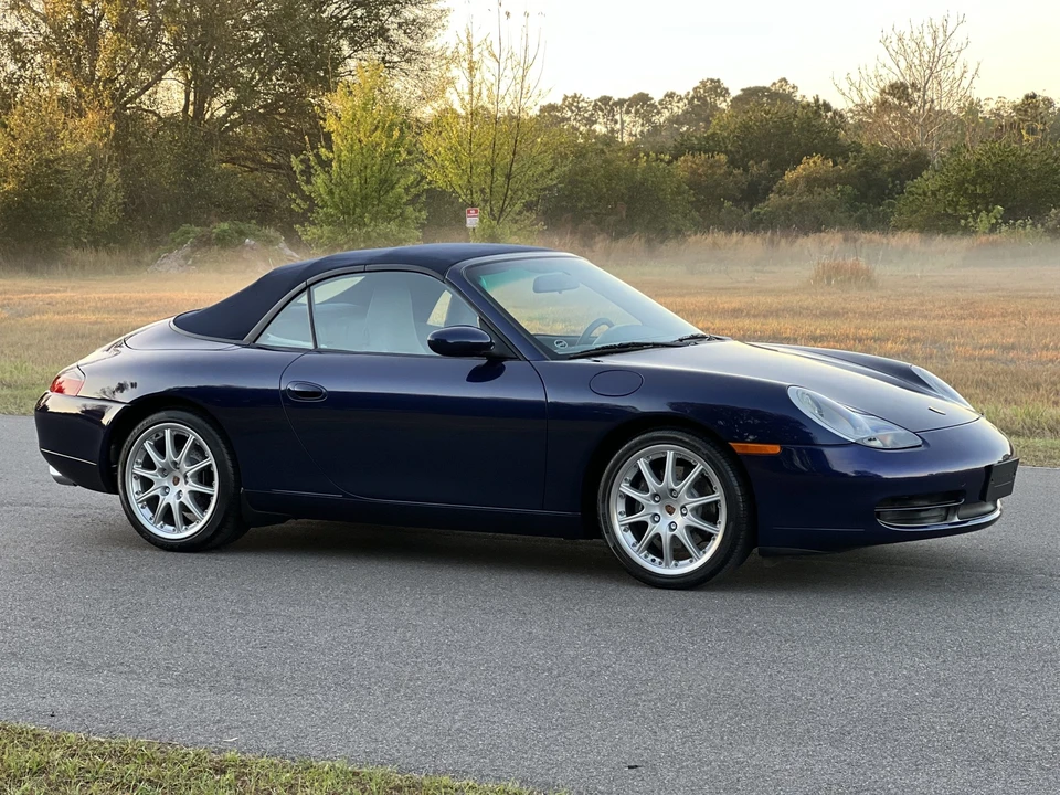 2001 Porsche 996 Carrera - Image 22 of 31