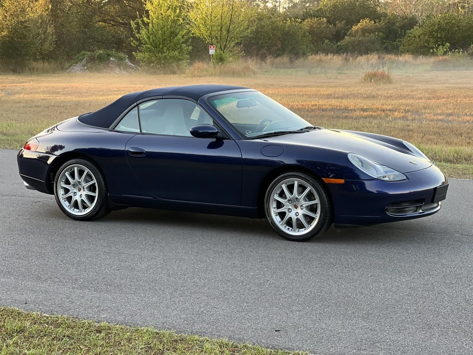 2001 Porsche 996 Carrera - Image 21 of 31