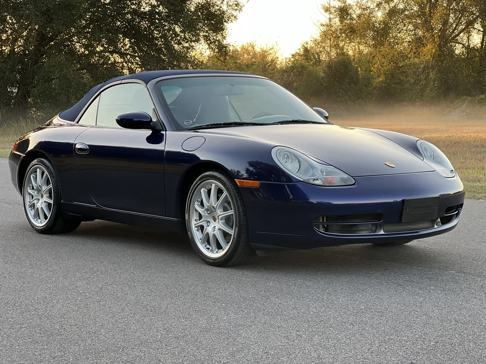 2001 Porsche 996 Carrera - Image 19 of 31