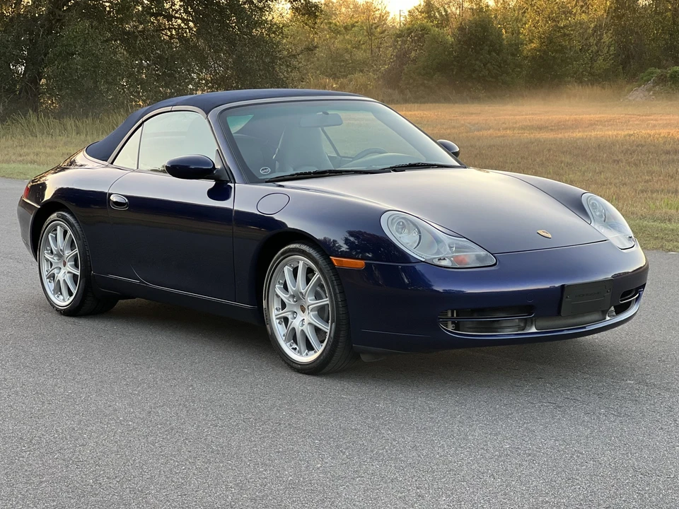 2001 Porsche 996 Carrera - Image 18 of 31