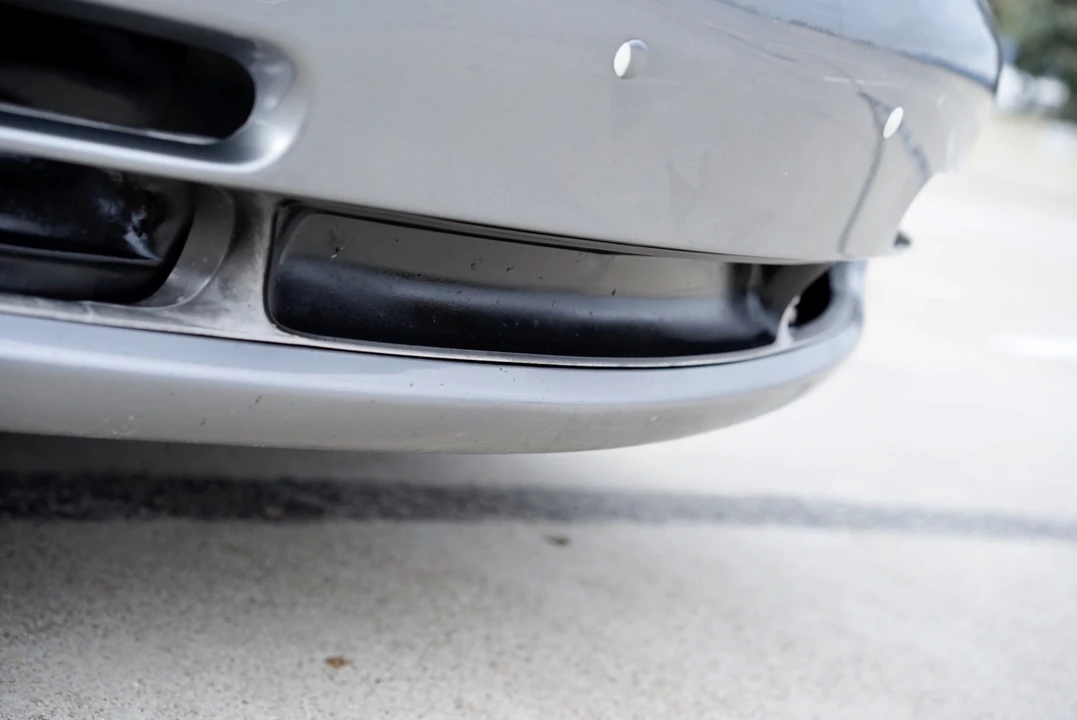 2001 Porsche 996 Carrera - Image 30 of 31