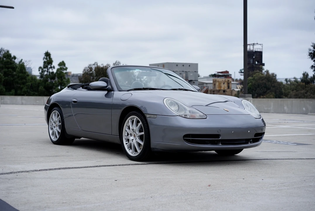 2001 Porsche 996 Carrera - Image 17 of 31