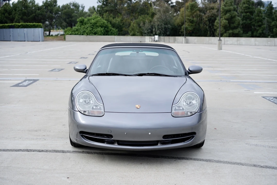 2001 Porsche 996 Carrera - Image 2 of 31