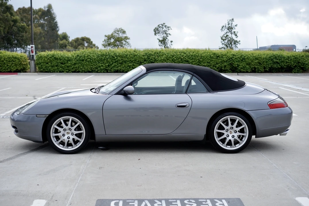 2001 Porsche 996 Carrera - Image 7 of 31
