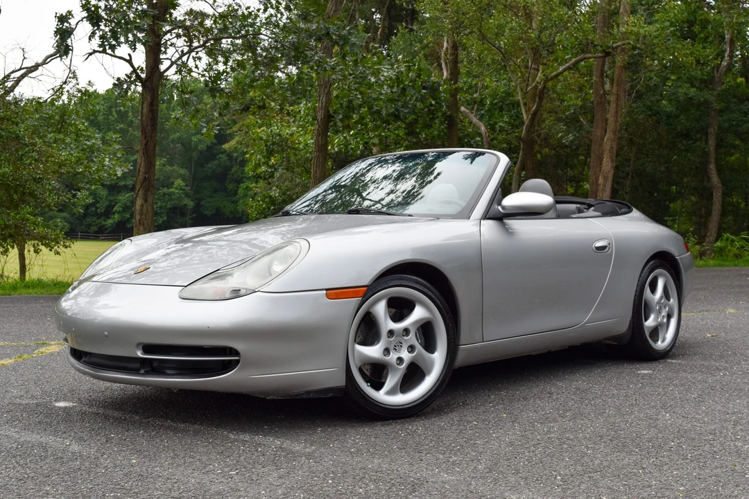 2001 Porsche 996 Carrera - Image 2 of 31