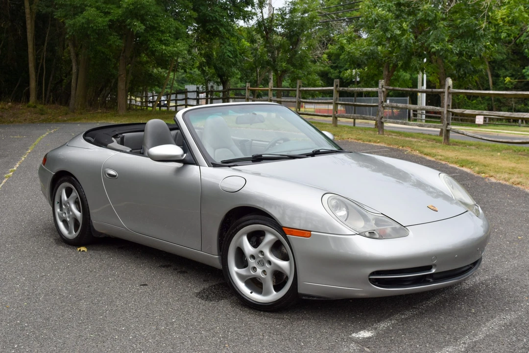 2001 Porsche 996 Carrera - Image 6 of 31