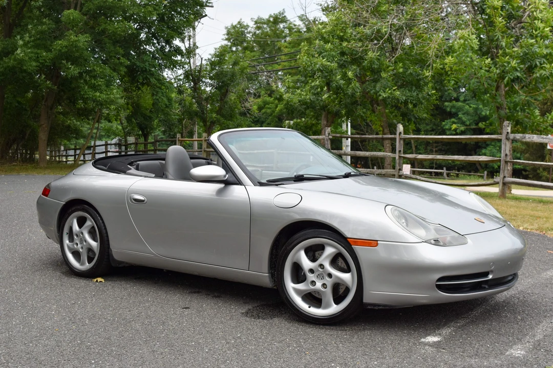 2001 Porsche 996 Carrera - Image 8 of 31