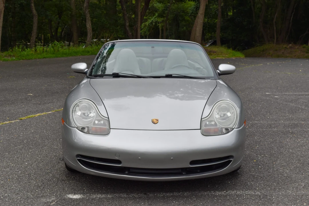 2001 Porsche 996 Carrera - Image 9 of 31