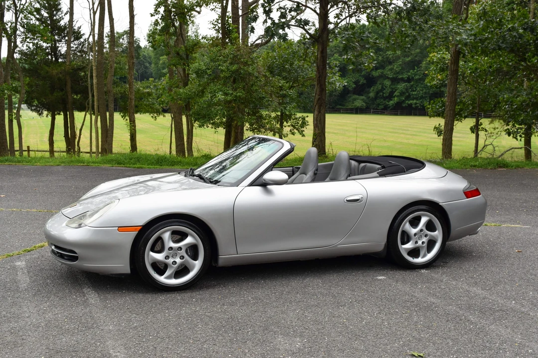 2001 Porsche 996 Carrera - Image 19 of 31