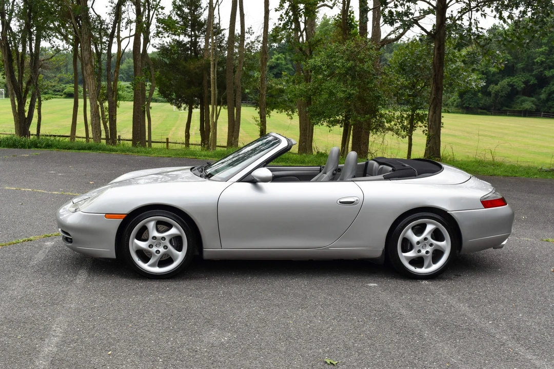 2001 Porsche 996 Carrera - Image 21 of 31
