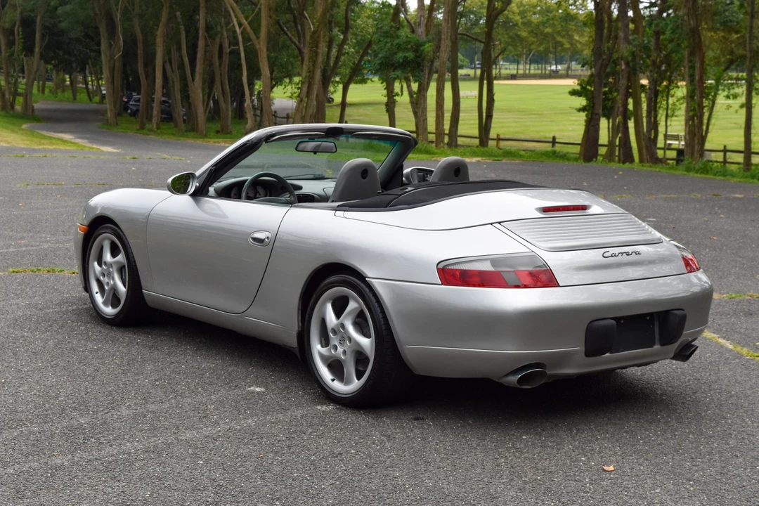 2001 Porsche 996 Carrera - Image 30 of 31