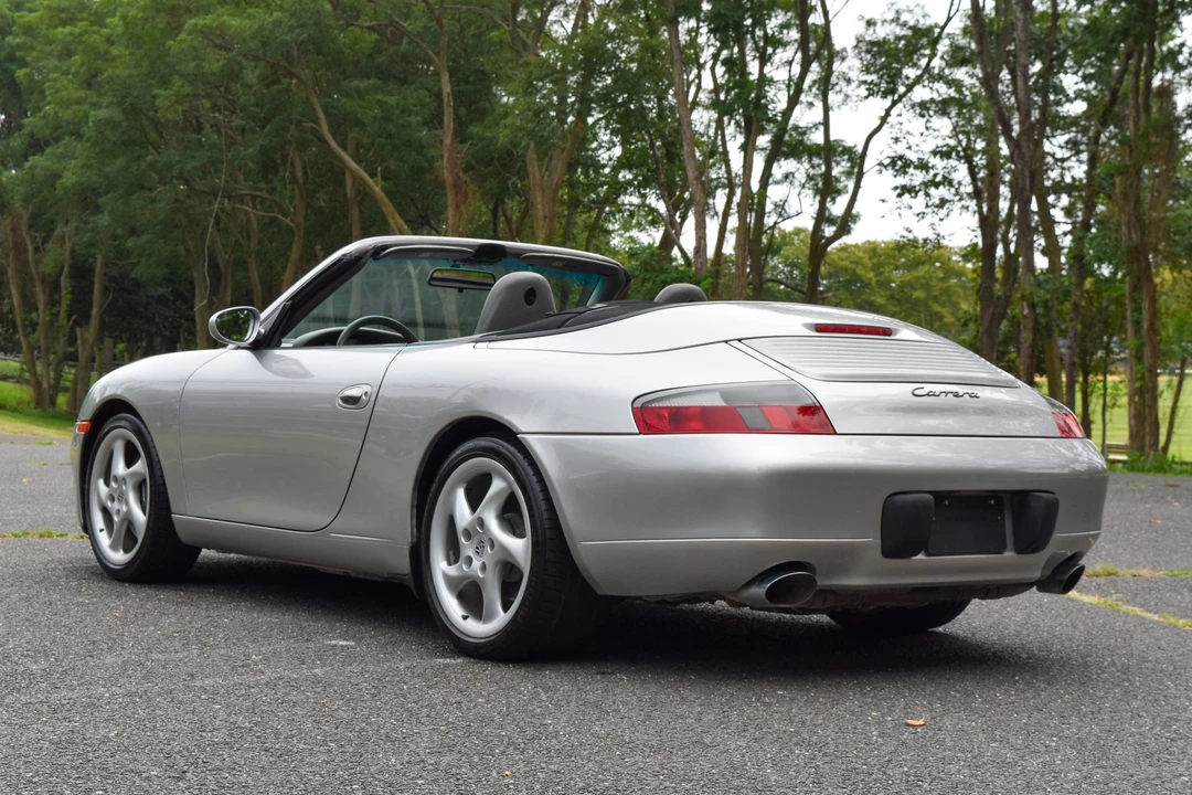 2001 Porsche 996 Carrera - Image 31 of 31