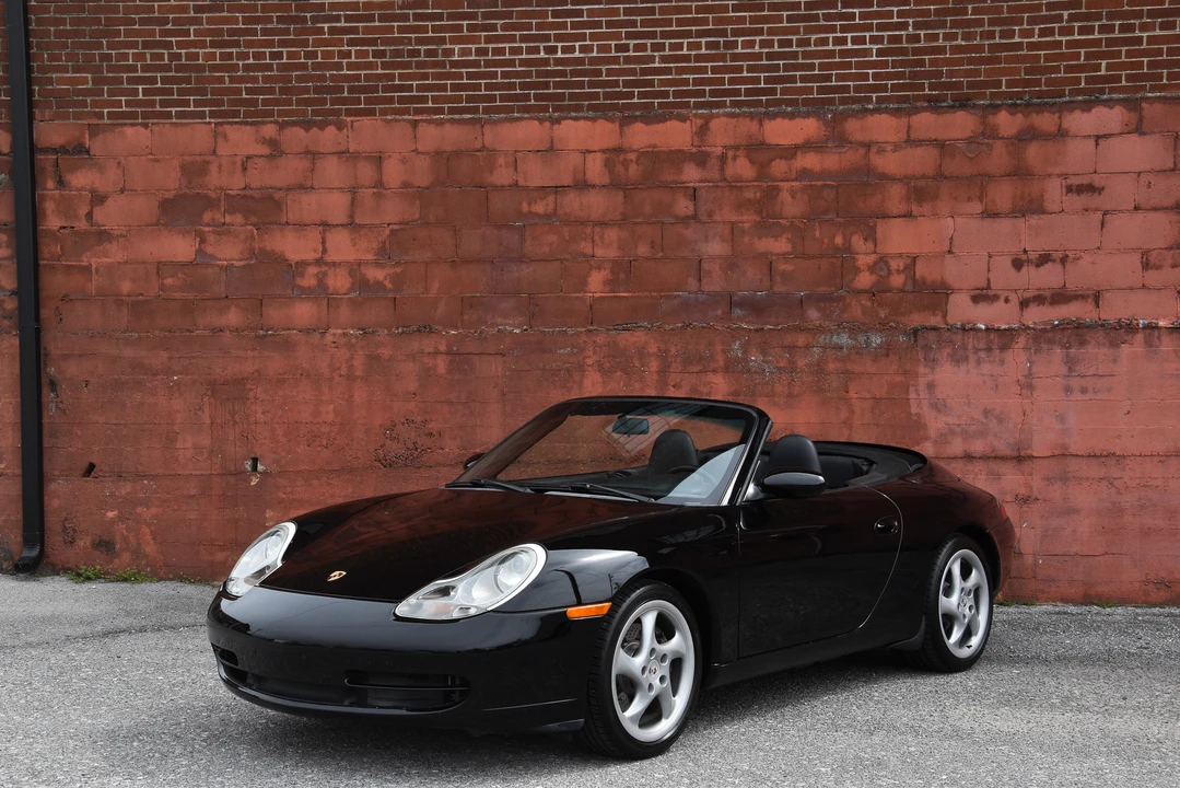 2001 Porsche 996 Carrera - Image 7 of 31