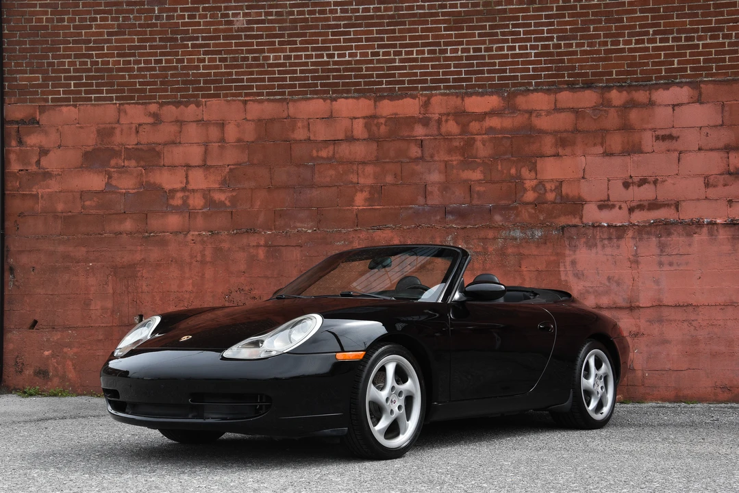 2001 Porsche 996 Carrera - Image 2 of 31