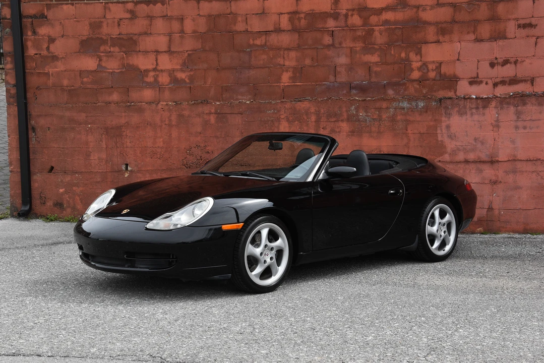 2001 Porsche 996 Carrera - Image 4 of 31