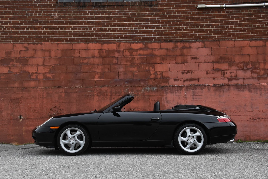 2001 Porsche 996 Carrera - Image 11 of 31