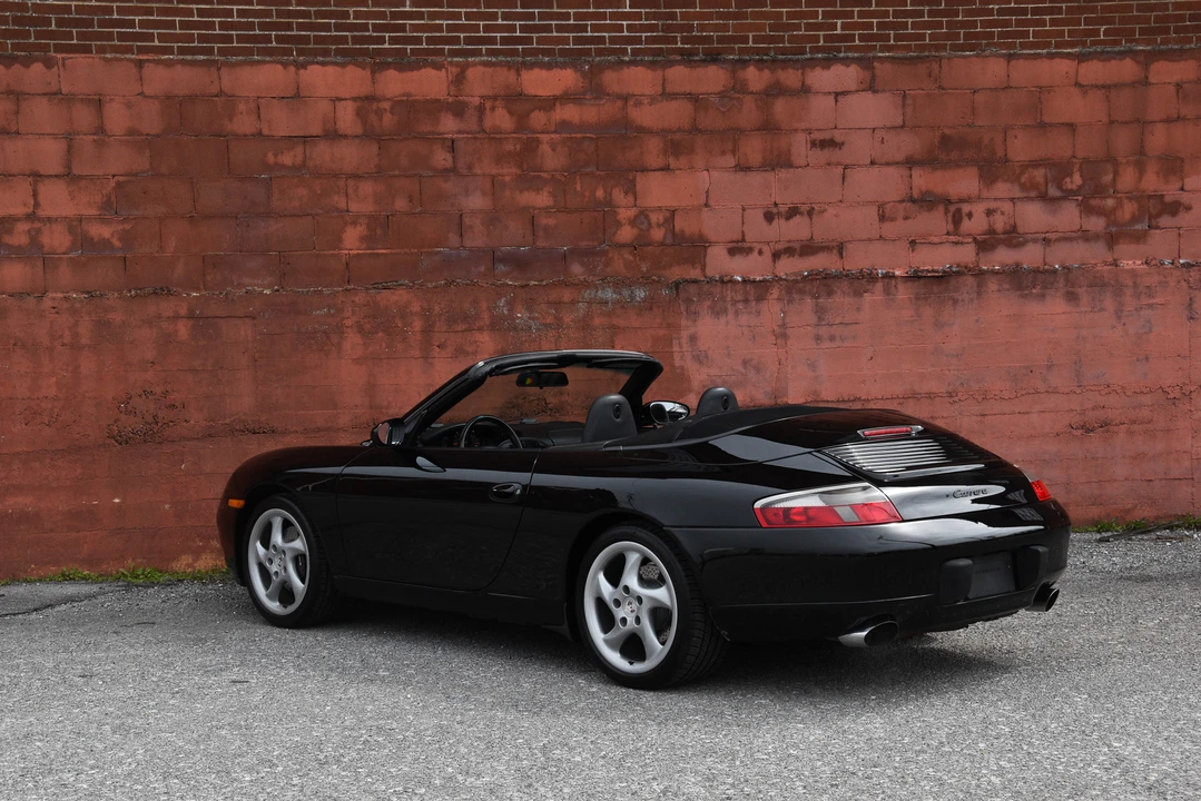 2001 Porsche 996 Carrera - Image 13 of 31