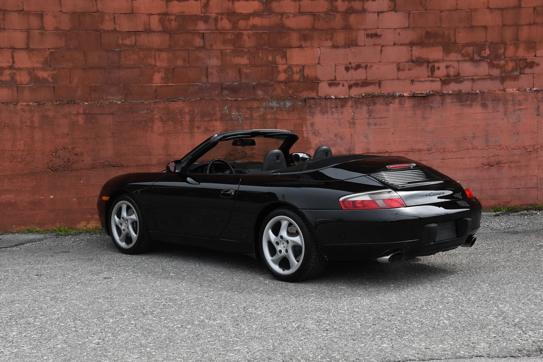 2001 Porsche 996 Carrera - Image 14 of 31