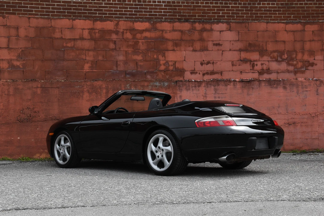2001 Porsche 996 Carrera - Image 17 of 31