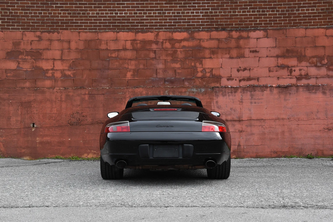 2001 Porsche 996 Carrera - Image 23 of 31