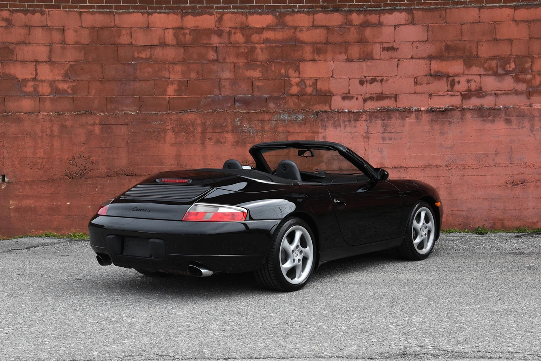 2001 Porsche 996 Carrera - Image 30 of 31