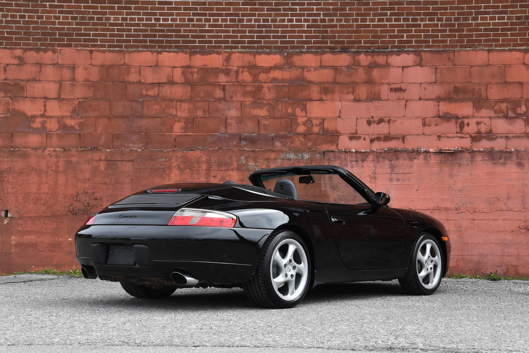 2001 Porsche 996 Carrera - Image 29 of 31