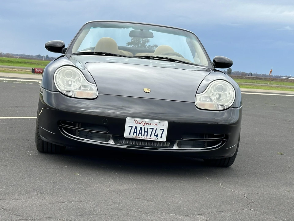 2001 Porsche 996 Carrera - Image 8 of 31