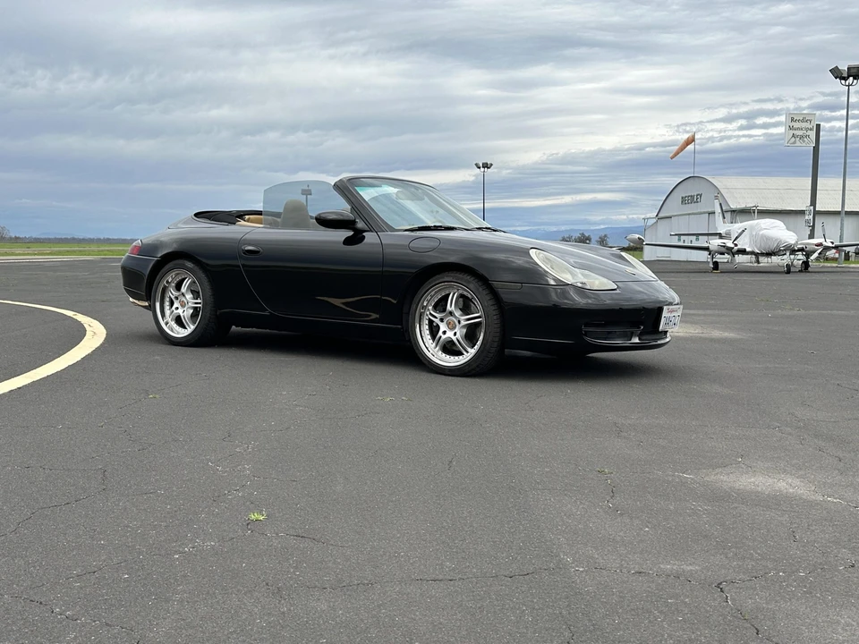 2001 Porsche 996 Carrera - Image 11 of 31