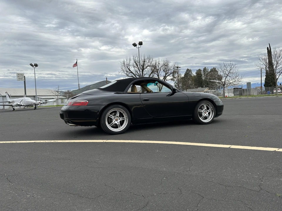 2001 Porsche 996 Carrera - Image 20 of 31