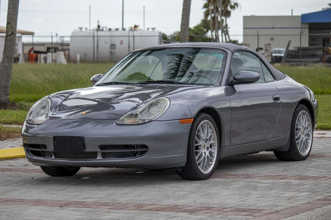 2001 Porsche 996 Carrera - Image 23 of 31